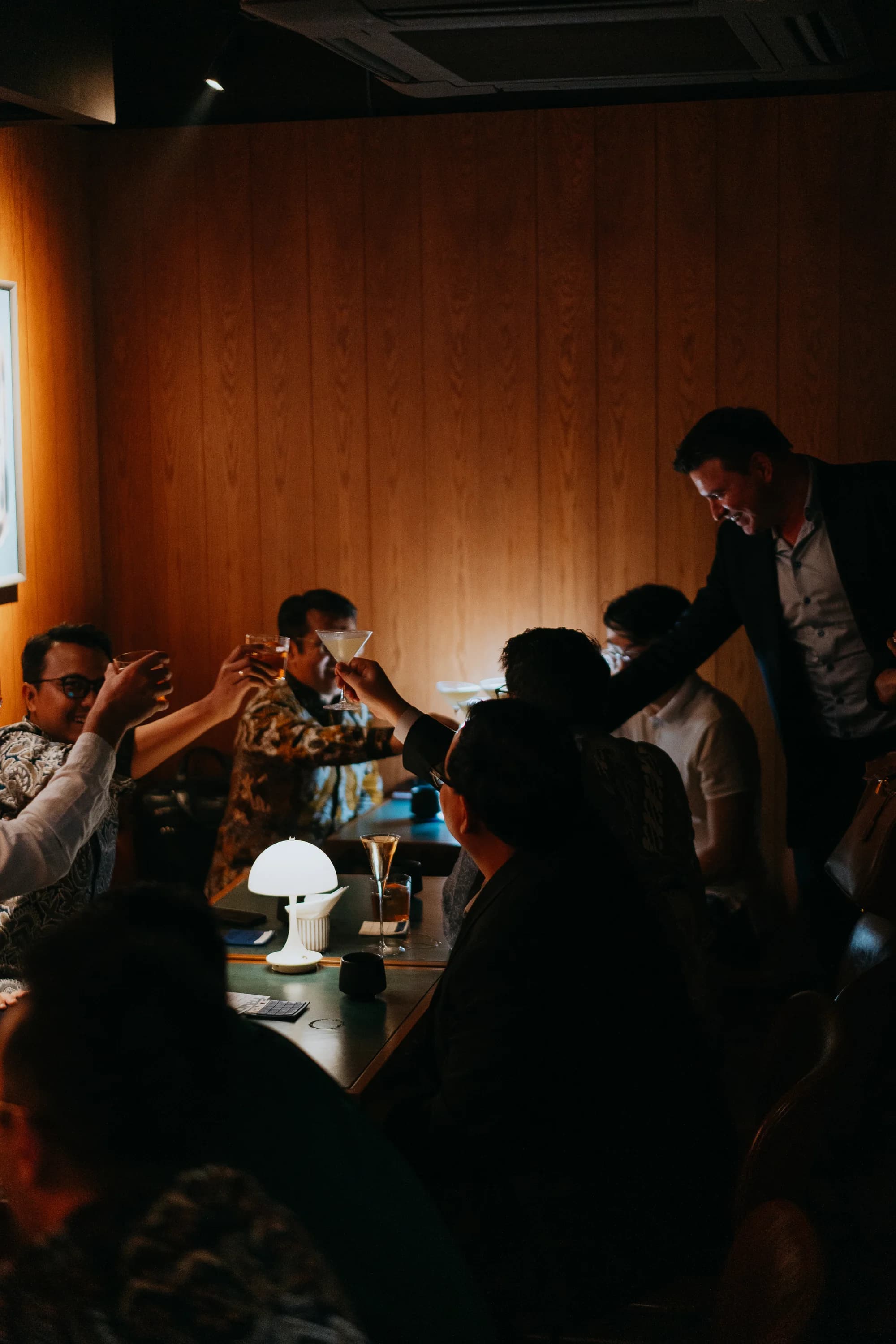 Inside Truce (3)